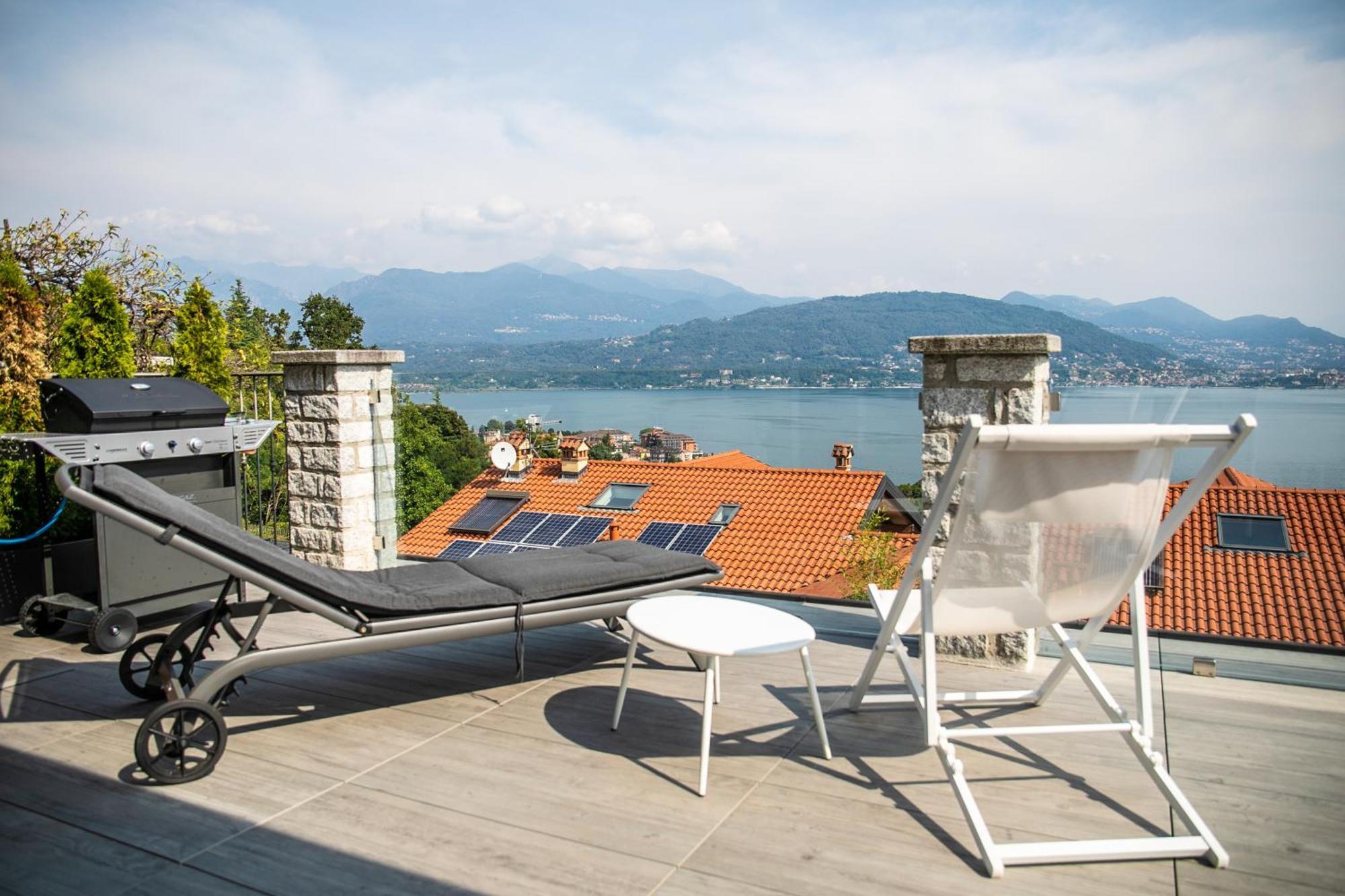 Relax House Baveno Apartment Exterior foto