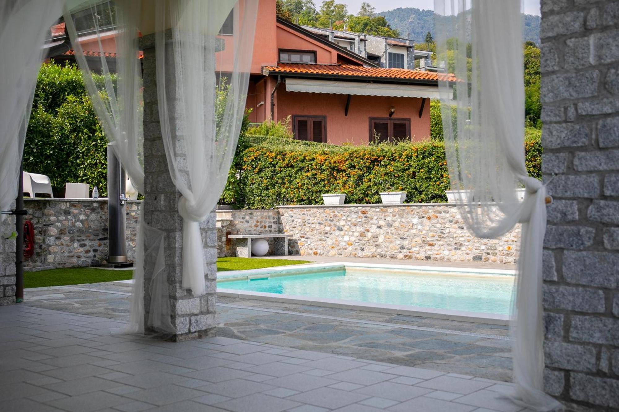 Relax House Baveno Apartment Exterior foto