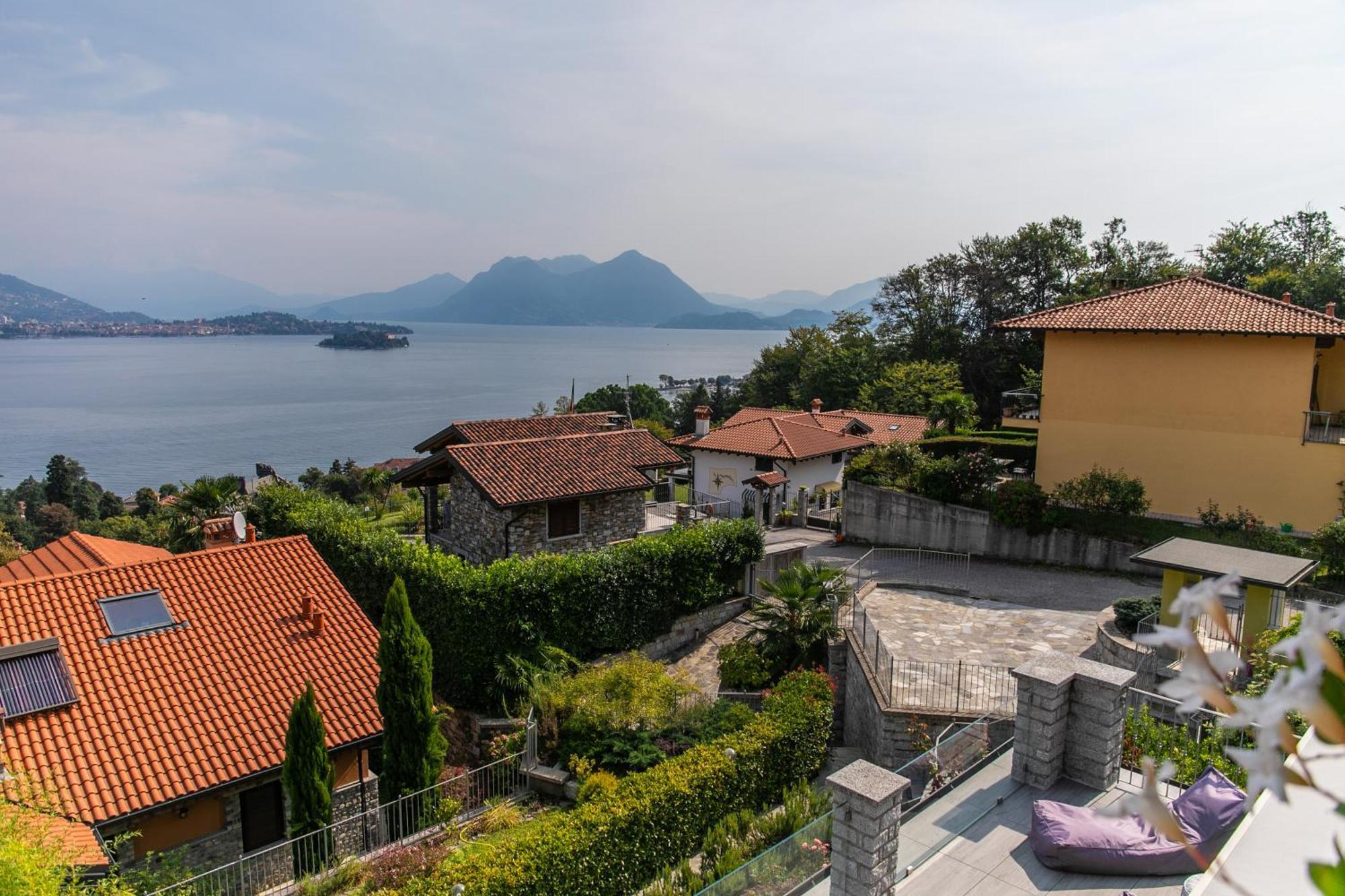 Relax House Baveno Apartment Exterior foto
